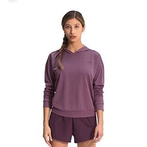 The North Face women’s wander hoodie